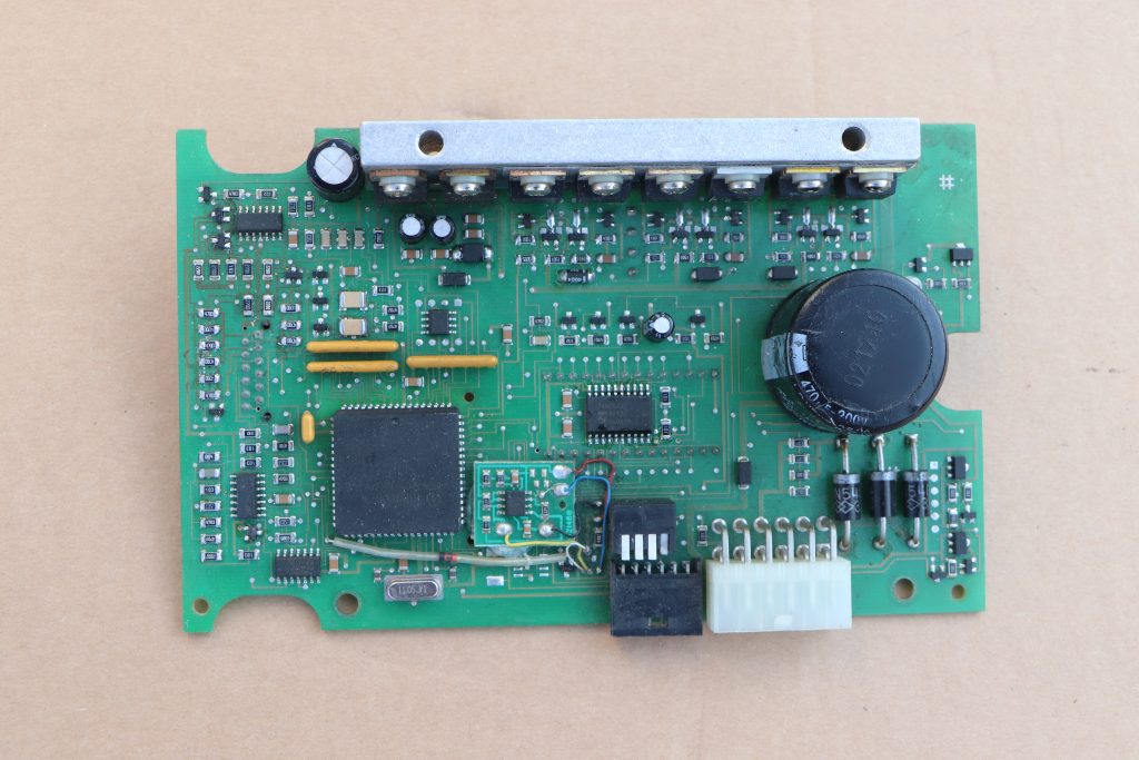 elektrontex riparazione manutenzione macchine tessili porgitrama schede elettroniche weft feeder